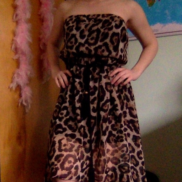 Cheetah Midi Dress 🐆 - Picture 3 of 4